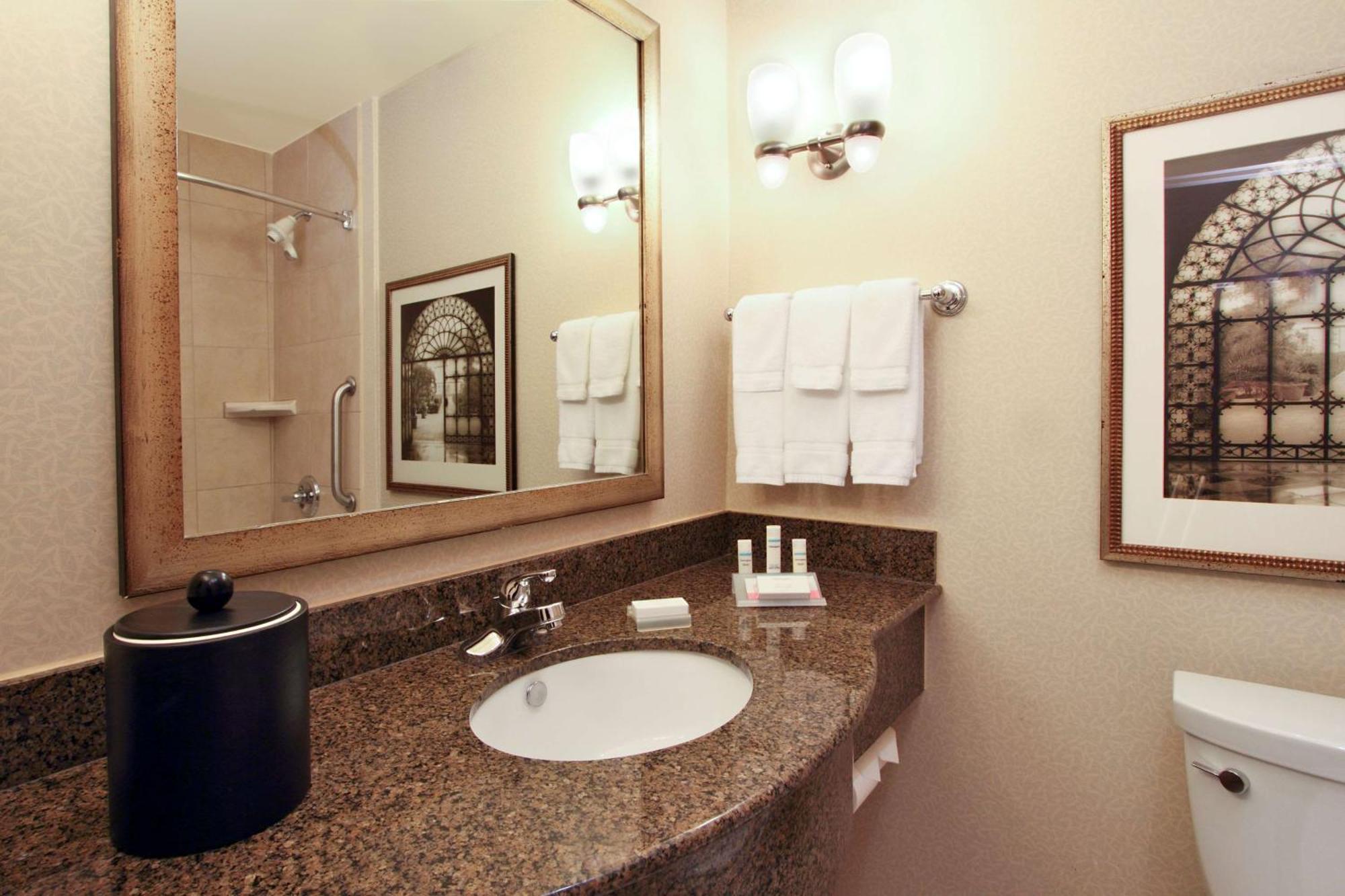 Hilton Garden 3* Beaumont